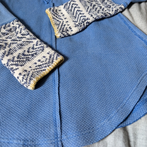 Free People  sweater sleeve medium - Picture 6 of 7